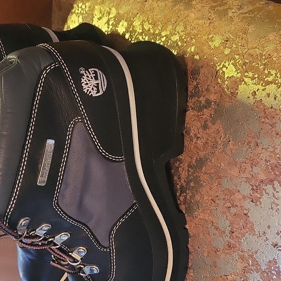 Timberland Boot Shoe - Picture 3 of 8